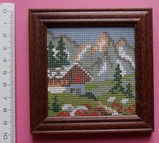 § B - canevas miniature à réaliser : CHALET MONTAGNES - avec cadre