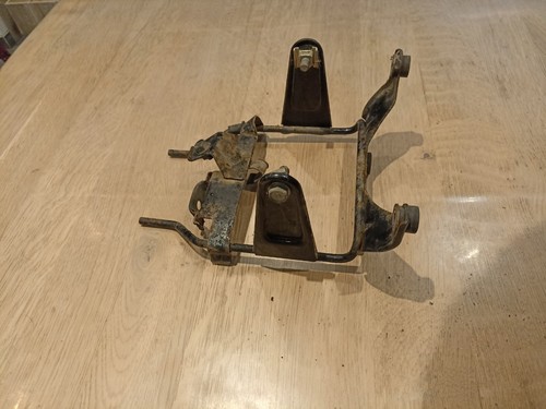 Araignée support phare - support, honda