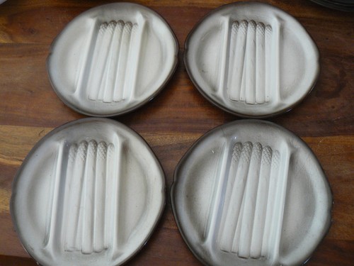 Lot assiettes a asperges - de,