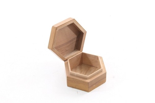 Vieux caisse bois avec - vieux,