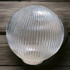 Grand globe rond en verre holophane nervuré strié diamètre 25 cm