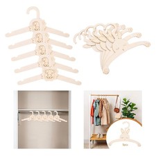 Lot de 5 cintres en bois pour