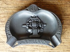 Ancien Cendrier Publicitaire en métal pour les Moteurs Ch. ROULLAND à Vincennes