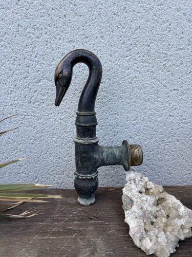 élégant robinet eau - Élégant, d’eau
