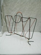 porte revue métal, plastique et scoubidou vintage des années 50