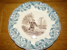 Belle Assiette Piège à Loup en Porcelaine de Sarreguemines Chasse
