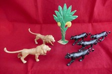 ACEDO Afrique Savane 1 palmier 2 lions et 4 panthères  Figurines des années 1960