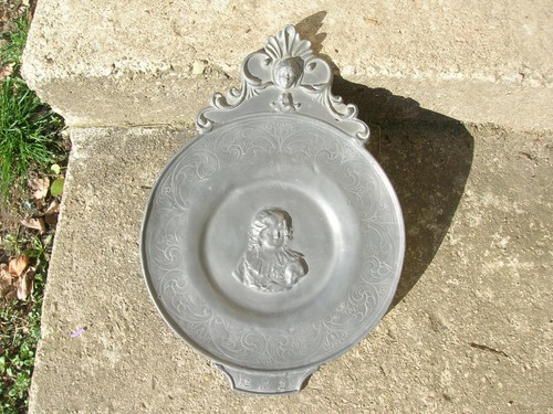 Plateau etain enfant - en,