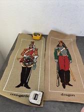 2 Anciennes Toile A Broder Canevas Personnage Militaire Cent Garde Et Dragon