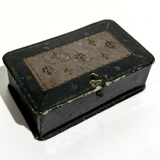 Boîte Ancienne Nécessaire