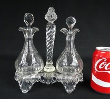 huilier vinaigrier en cristal de Saint Louis