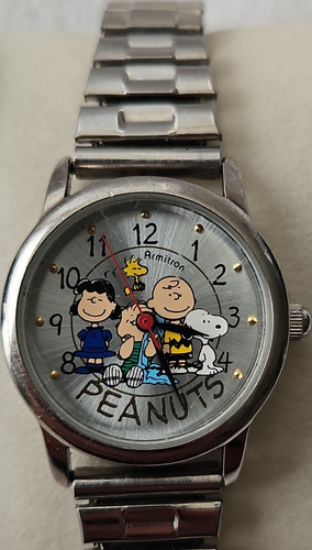 Armitron peanuts snoopy - peanuts,