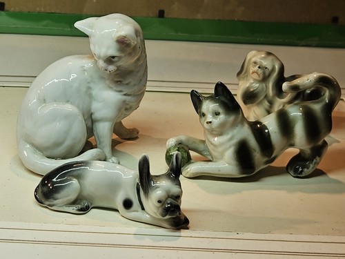 Anciennes figurines miniatures - anciennes,