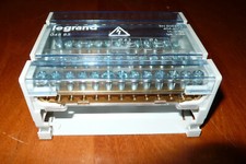 LEGRAND 04885 Repartiteur 125A modulaire 4 barrette X 13 connexions, 125amperes