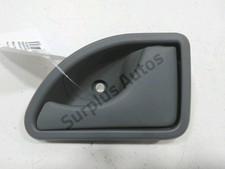 POIGNEE INTERIEURE PORTE AVANT DROITE 8200247803 RENAULT TWINGO 1 phase 3