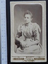 Photo ancienne CDV Portrait d'une  femme (ca 1880) par GABORIT à FONTENAY (85)