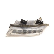 Feu diurne avant gauche