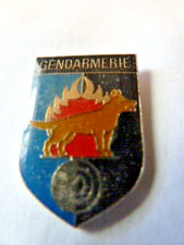 PIN'S CHIENS / BERGER ALLEMAND / MAITRE CHIEN  / GENDARMERIE / RARE