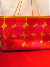 Tupperware Picnic Bag Polka Dots Zipper Closure