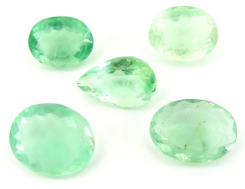 121 pierre fluorite - 121.10,