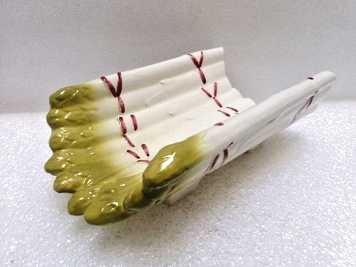 Ancien plat asperges en - à,