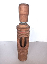  Ancienne bouchonneuse en bois