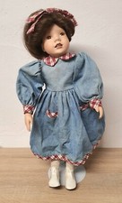 Poupée d'artiste poupée en