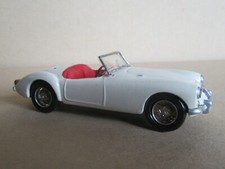 210O Ace Car Kits WM England MGA 1600 Twin-Cam Roadster 1958 Blanc 1:43