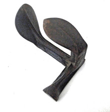 Ancien OUTIL -  ENCLUME en fer