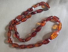 collier ambre ancien