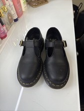 Black Doc Martens ￼