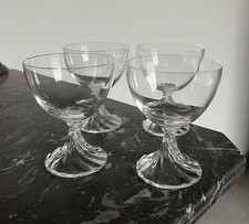 Lot De 4 Verres A Vin  En
