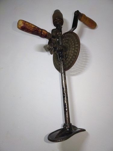 Outil ancien chignole - outil,