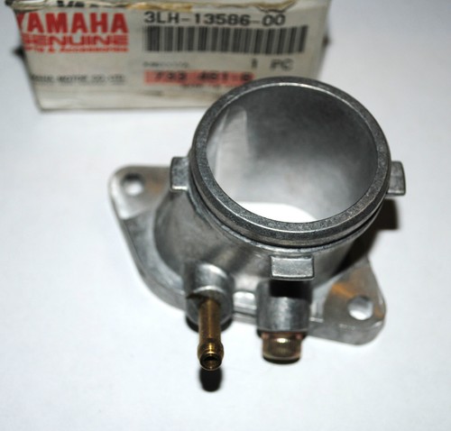 Pipe admission gauche yamaha - d'admission,