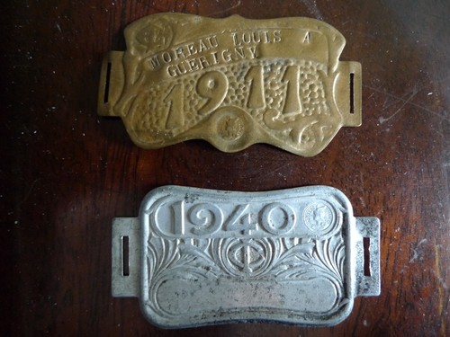 Lot plaques fiscales taxe - 2,