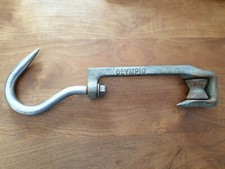 Ancien Crochet de Boucher