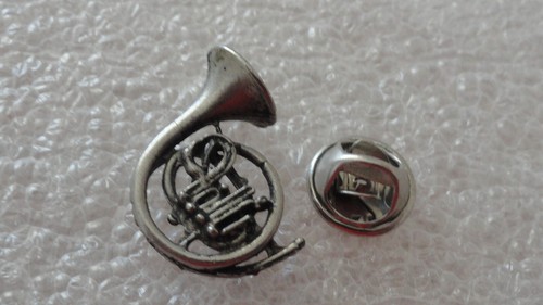 Pin musique instrument - pin, s