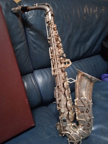 Saxophone alto dolnet - alto,