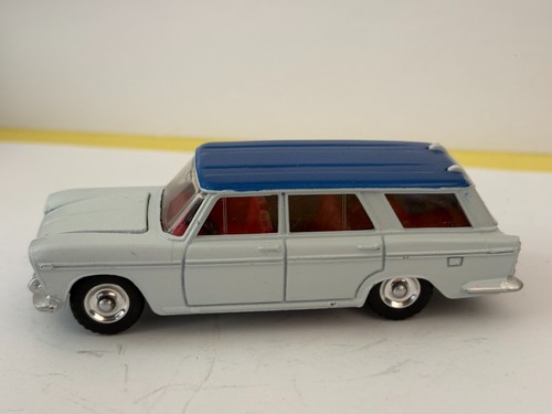 Dinky toys 172 fiat 2300 - dinky,