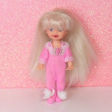 BARBIE POUPÉE DOLL N° 12489