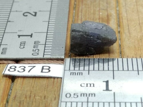 Tanzanite pierre brute - pierre,
