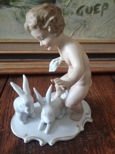 Ancienne statue putti en - 02,