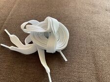 PAIRE DE LACETS BLANCS POUR CHAUSSURES PRESTIGE DIOR / ALEXANDER MC QUEEN