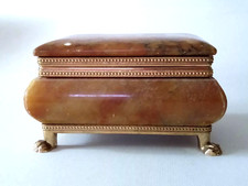 Boite albatre italienne vintage griffes de lion Vintage Italian Alabaster Box
