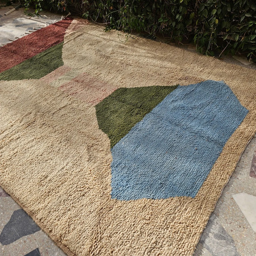 Nouveau tapis marocain - , en