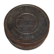 Ancienne boîte ronde