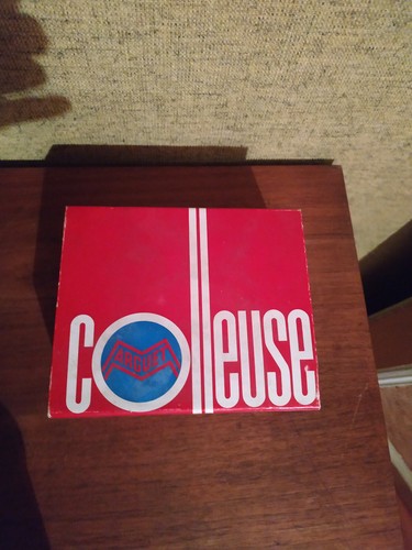 Colleuse film marguet - bn, 2