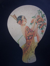 Eventail carton publicitaire