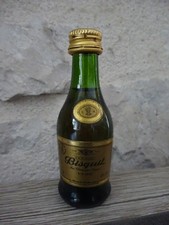 Mignonnette bouteille Bisquit cognac 3 cl très bon état non ouverte