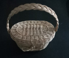 ANCIEN PETIT PANIER  DE POUPEE  EN OSIER AVEC RABAT DINETTE ENFANT JOUET